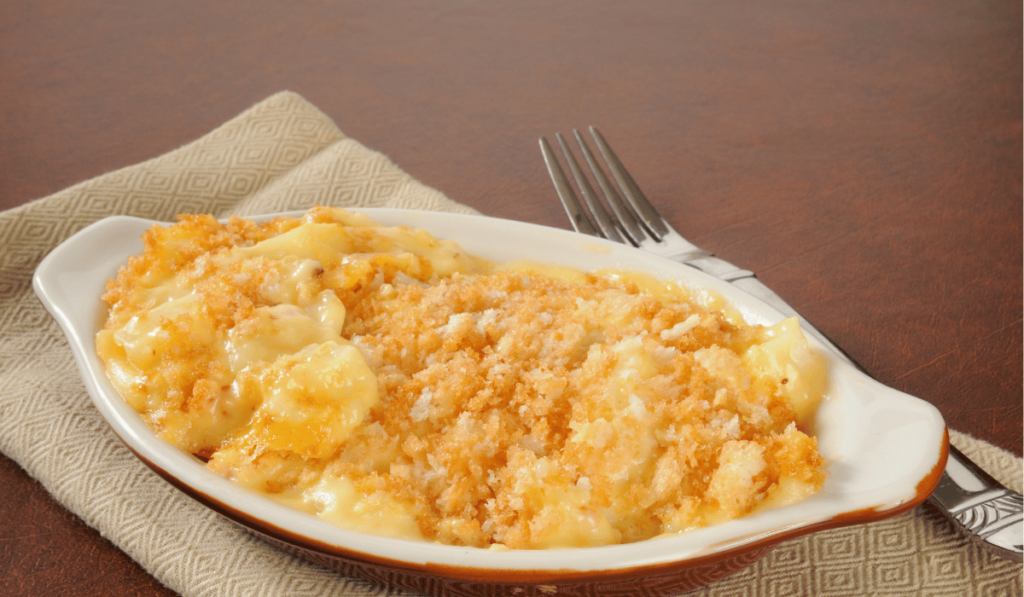 What Goes Well with Cheesy Potatoes