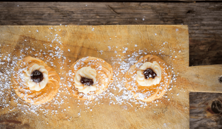 How to Make Zeppoles from Pizza Dough